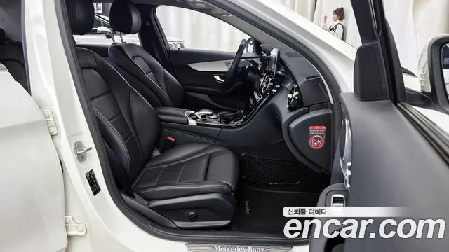 Mercedes-Benz C-Class 2015 — фото 11