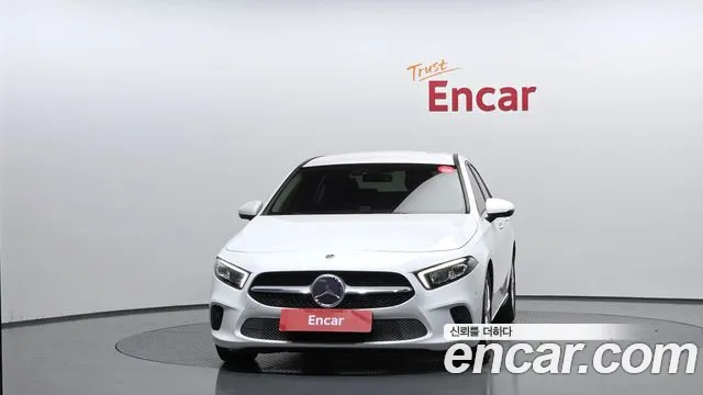Mercedes-Benz A-Class 2020 — фото 3