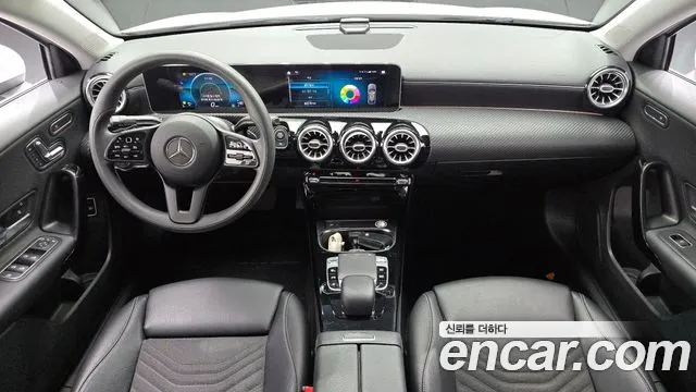 Mercedes-Benz A-Class 2020 — фото 7