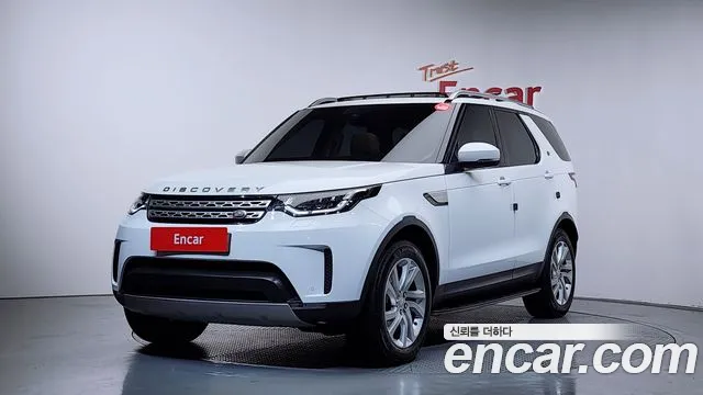 Land Rover Discovery 2017 — фото 1