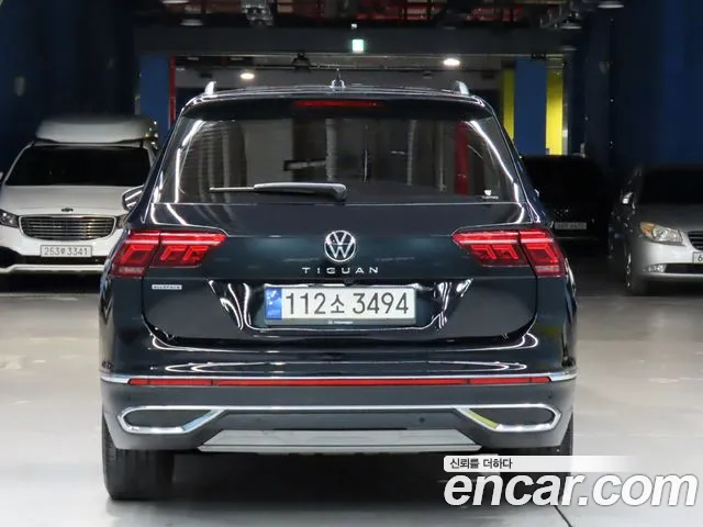 Volkswagen Tiguan 2022 — фото 3