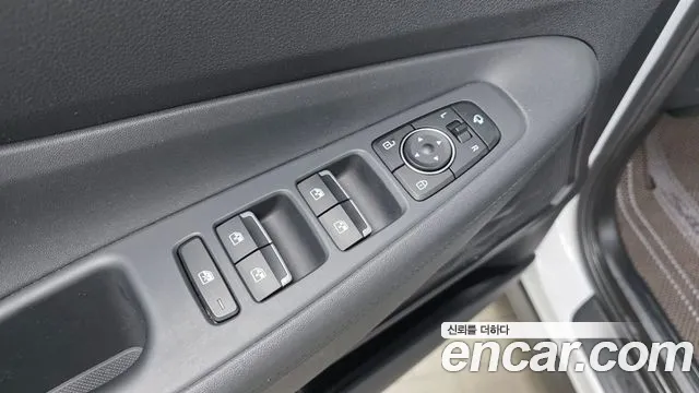 Hyundai Santafe 2021 — фото 14
