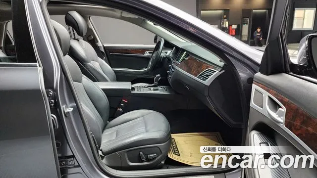Hyundai Genesis 2015 — фото 10