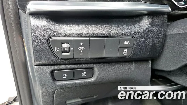 Kia Niro 2022 — фото 14