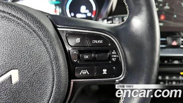 Kia Niro 2022 — фото 19