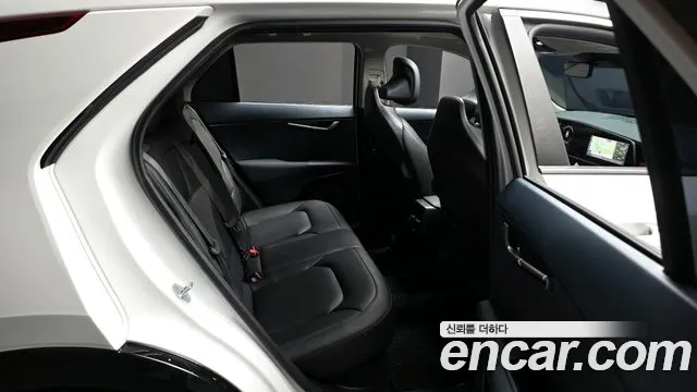 Kia Niro 2022 — фото 12