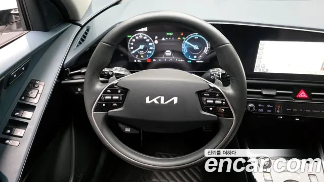 Kia Niro 2022 — фото 13