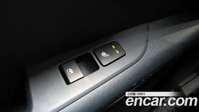 Kia Niro 2022 — фото 18