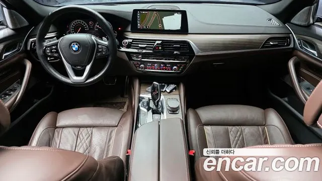 BMW 5-Series 2017 — фото 7