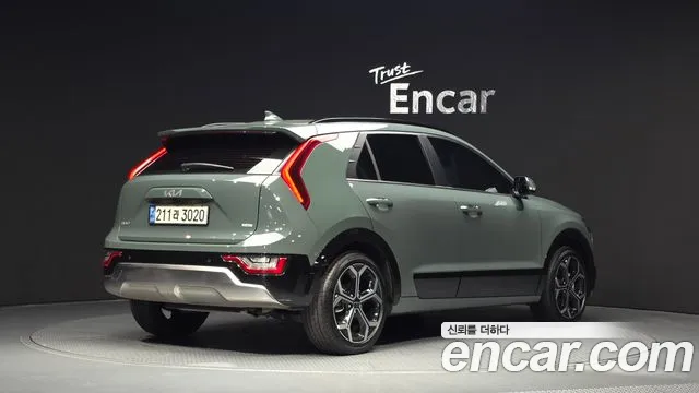 Kia Niro 2022 — фото 2