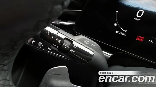 Kia Niro 2022 — фото 17
