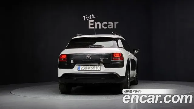 Citroen-DS C4 CACTUS 2018 — фото 4