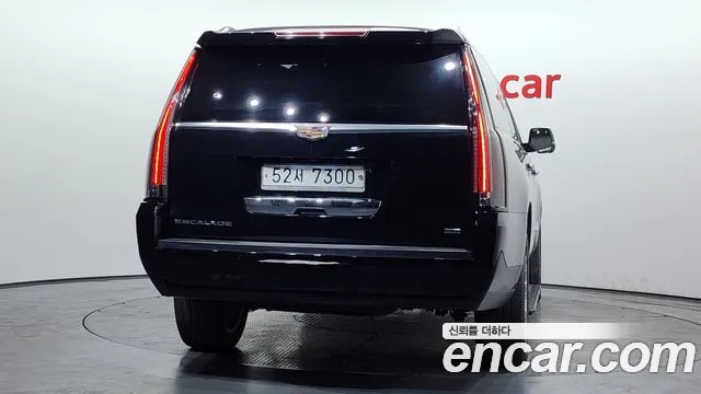 Cadillac Escalade 2015 — фото 4