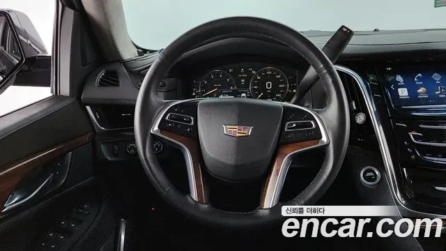 Cadillac Escalade 2015 — фото 13