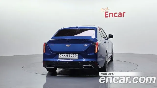 Cadillac CT4 2020 — фото 4