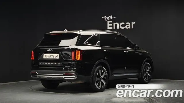 Kia Sorento 2022 — фото 2