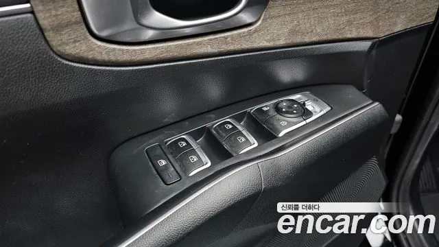 Kia Sorento 2022 — фото 17