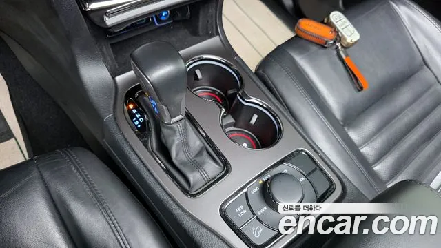 Jeep Cherokee 2020 — фото 9