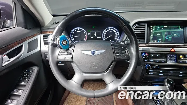 Hyundai Genesis 2016 — фото 14
