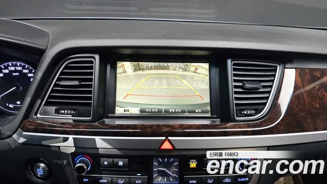 Hyundai Genesis 2016 — фото 16