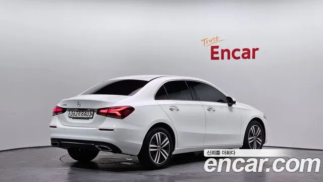 Mercedes-Benz A-Class 2023 — фото 2