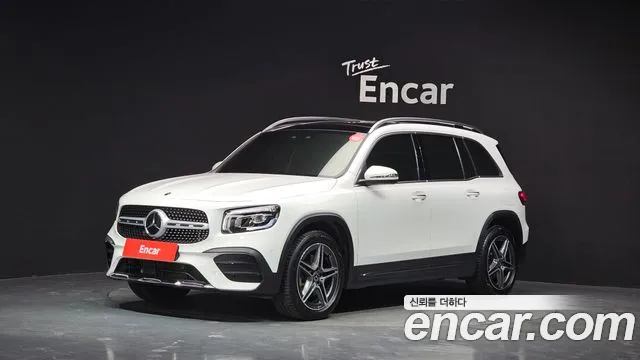 Mercedes-Benz GLB-Class 2023 — фото 1