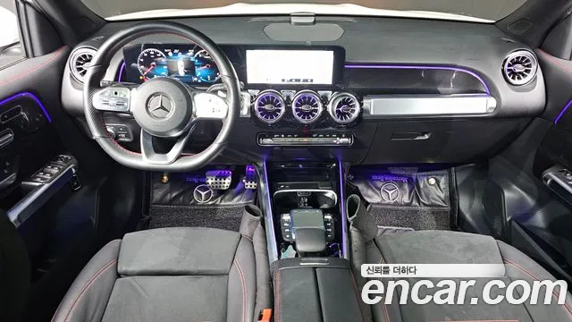 Mercedes-Benz GLB-Class 2023 — фото 7