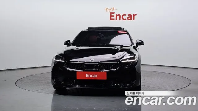 Kia Stinger 2018 — фото 2