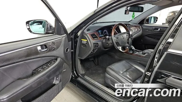 Hyundai Equus 2015 — фото 10
