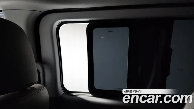 Hyundai Starex 2021 — фото 13
