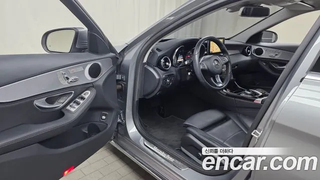 Mercedes-Benz C-Class 2015 — фото 10