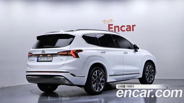 Hyundai Santafe 2021 — фото 2