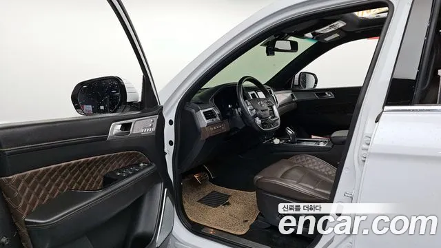KG_Mobility_Ssangyong Rexton 2023 — фото 10