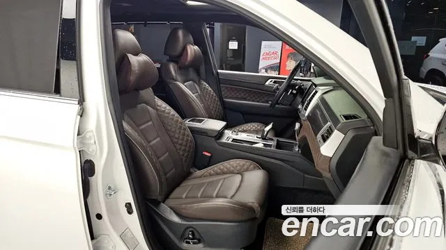 KG_Mobility_Ssangyong Rexton 2023 — фото 12