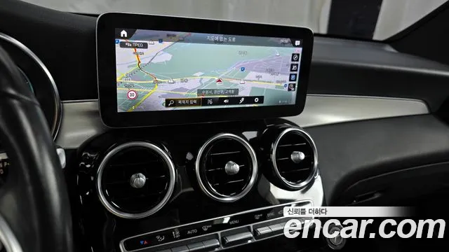 Mercedes-Benz GLC-Class 2021 — фото 14