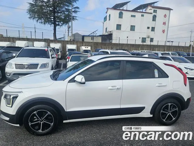 Kia Niro 2025 — фото 4
