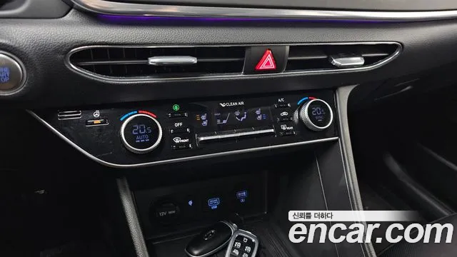 Hyundai Sonata 2022 — фото 19