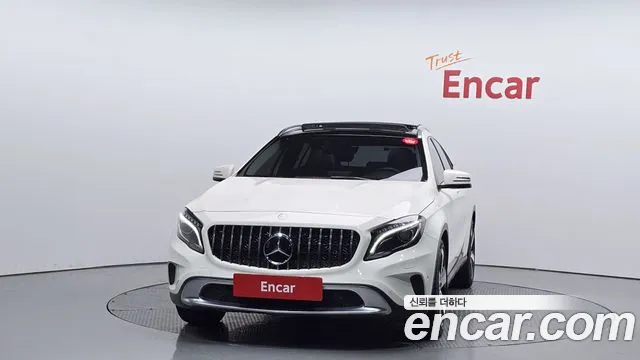 Mercedes-Benz GLA-Class 2015 — фото 3