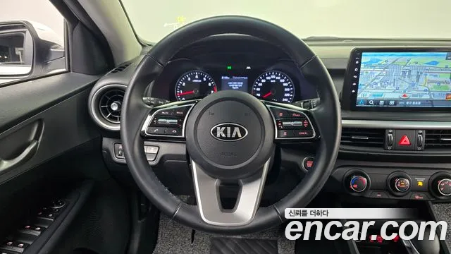 Kia K3 2021 — фото 13