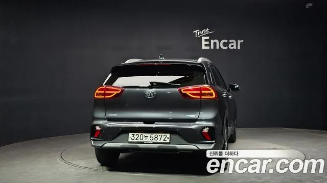 Kia Niro 2020 — фото 4