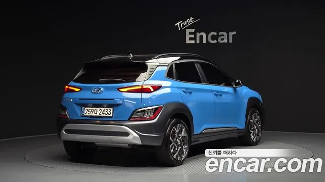 Hyundai Kona 2021 — фото 2