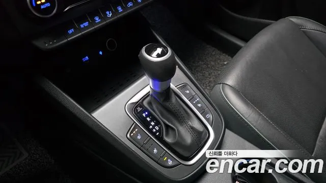 Hyundai Kona 2021 — фото 9