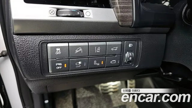 KG_Mobility_Ssangyong Rexton 2019 — фото 14