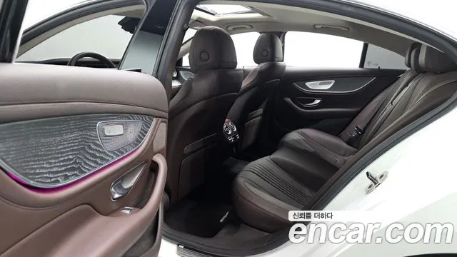Mercedes-Benz CLS-Class 2021 — фото 12