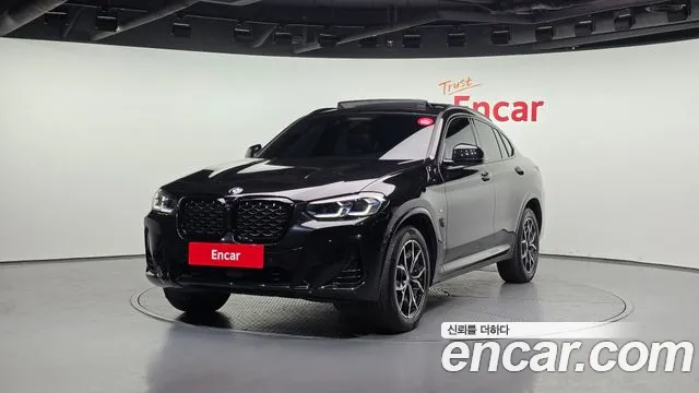 BMW X4 2023 — фото 1