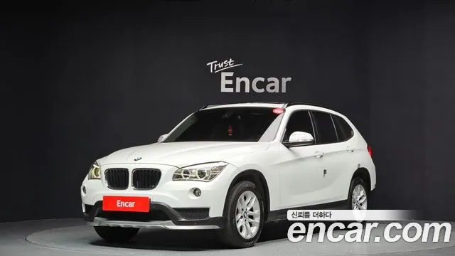 BMW X1 2015 — фото 1