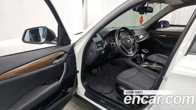 BMW X1 2015 — фото 10