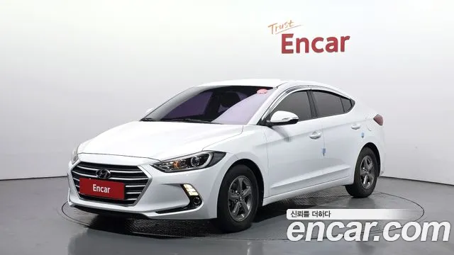 Hyundai AVANTE 2017 — фото 1