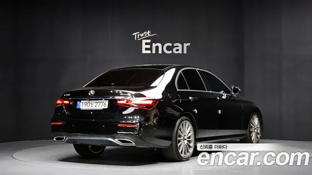 Mercedes-Benz E-Class 2021 — фото 2