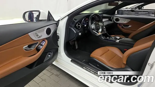 Mercedes-Benz C-Class 2020 — фото 10